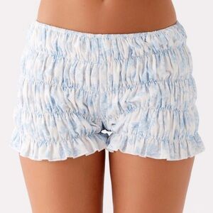 NWOT Peppermayo Ruched Smocked blue floral shorts